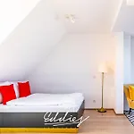 Eddie’s Design Apartments